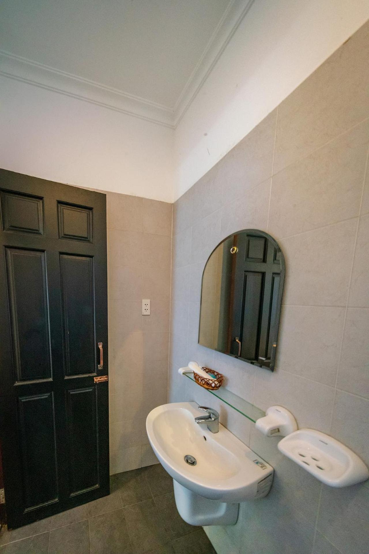 Ven Ven Hotel Ho Coc Extérieur photo